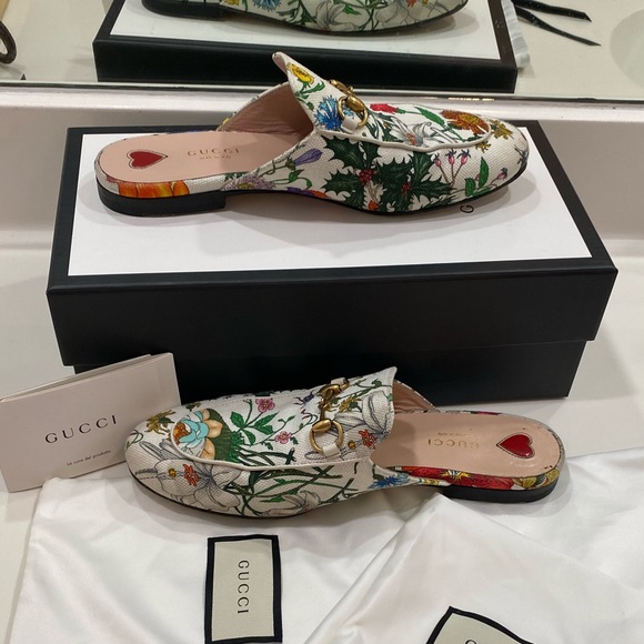 Gucci Princetown White Floral Canvas Loafers sandals EU 38 - Picture 10 of 16